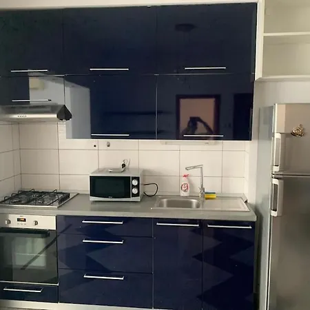 Nice 1 Bdrm Apartment In Center Bucarest Exterior foto