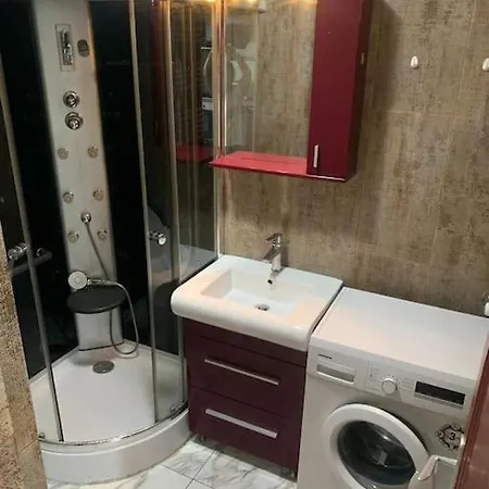 Nice 1 Bdrm Apartment In Center Bucarest Exterior foto